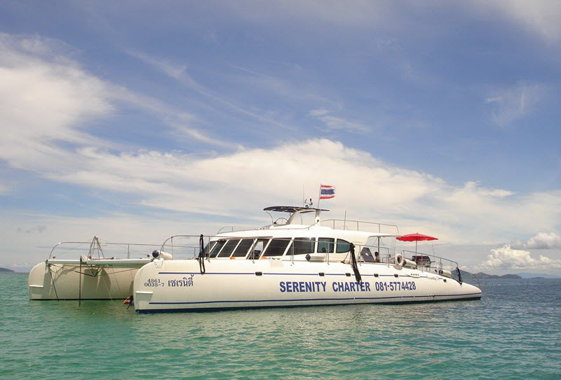 Serenity Yachting in Pattaya (Boat Tour & Charter) 1