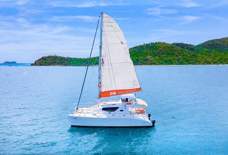 Sailing Catamaran Champagne 42 feet in Pattaya 1